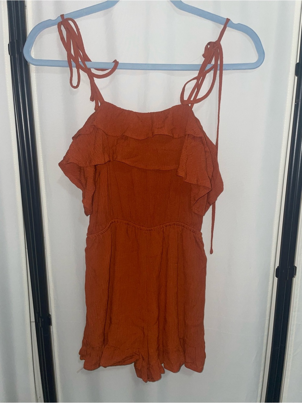 Women’s Rust Orange Ruffle Tie-Shoulder Dress
